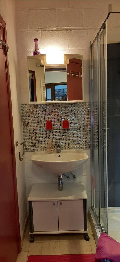 Le Broctia Rose Apartment Namur Bagian luar foto